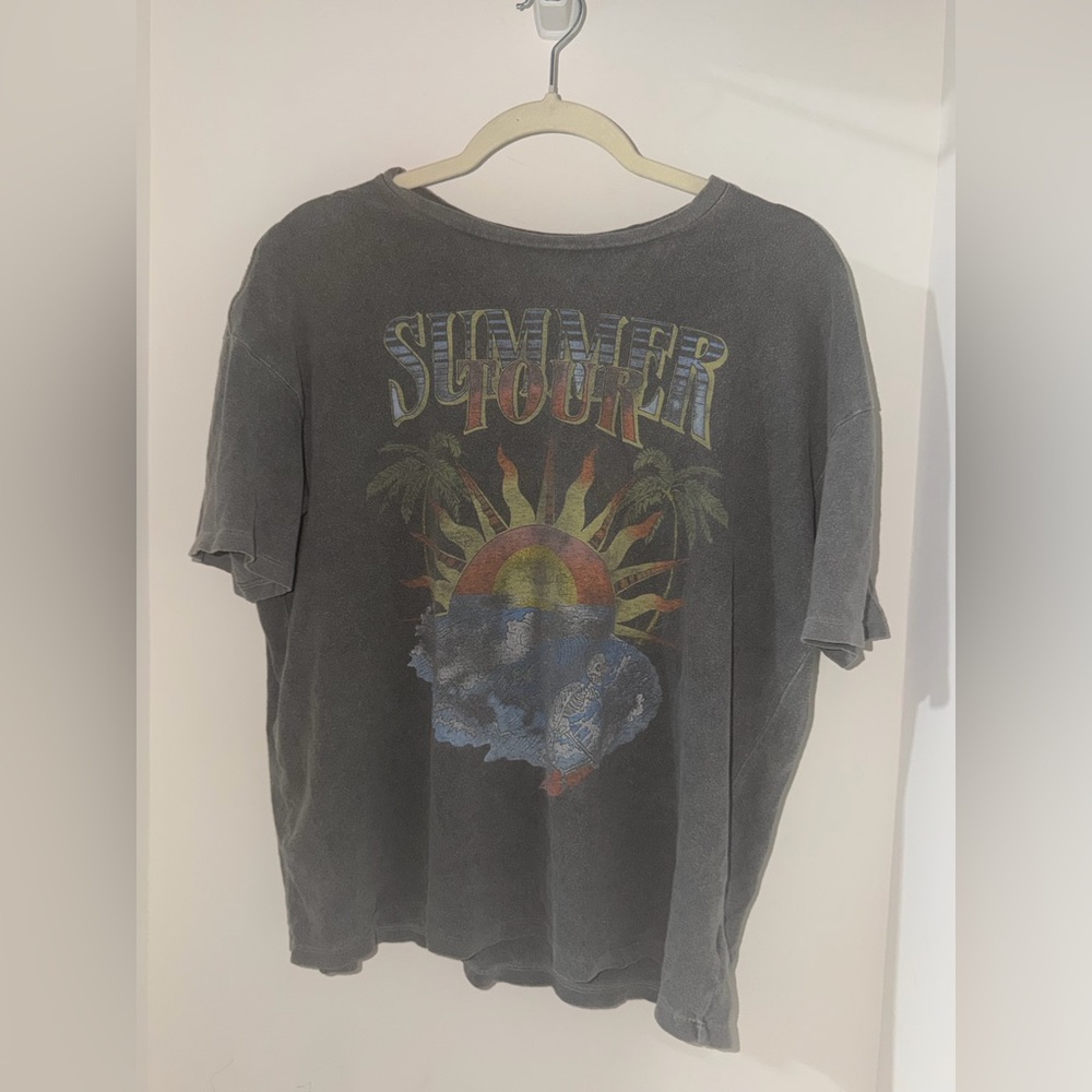 Billabong Charcoal Graphic 'Summer Tour' Tee with Sunset Print